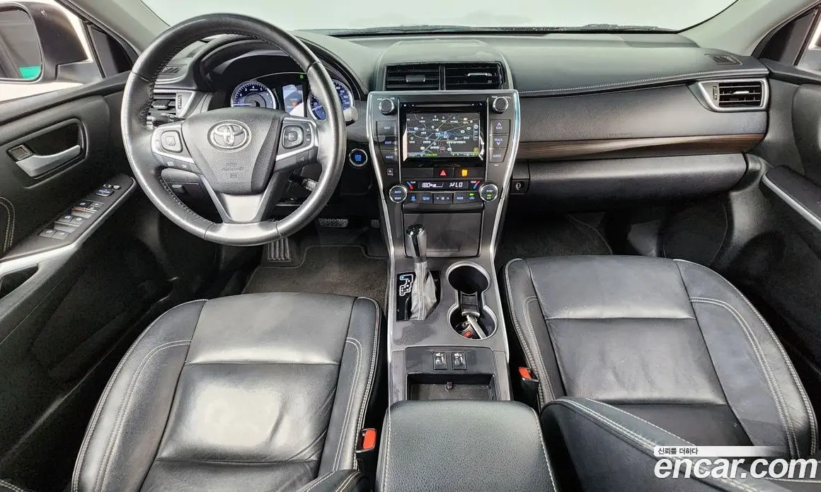 Toyota Camry 2015 2.5 автомат (гидро), фото 7