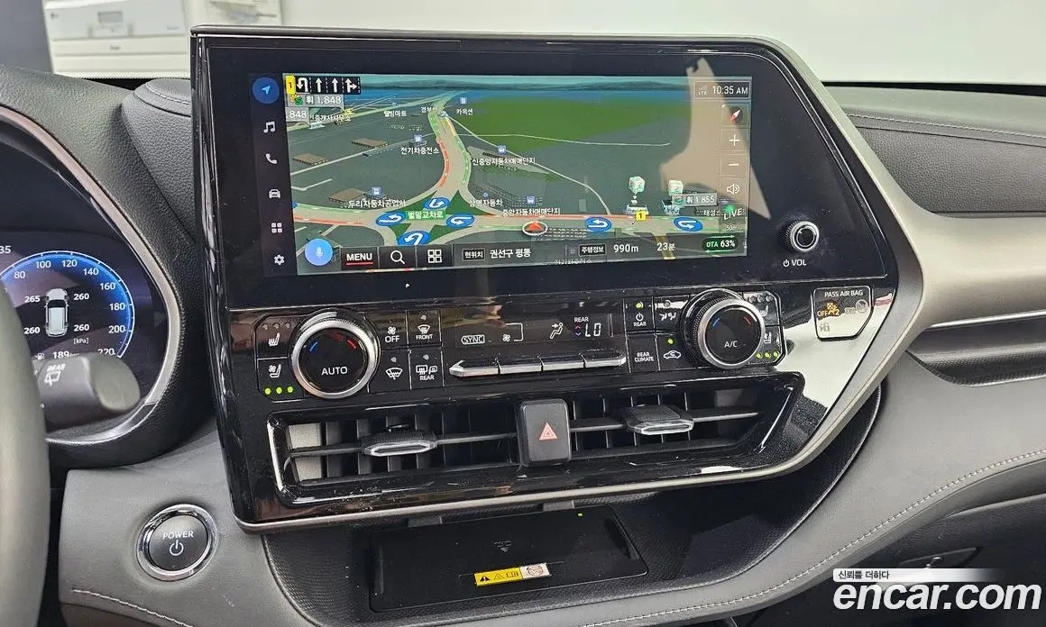 Toyota Highlander 2023 2.5 автомат (гидро), фото 20