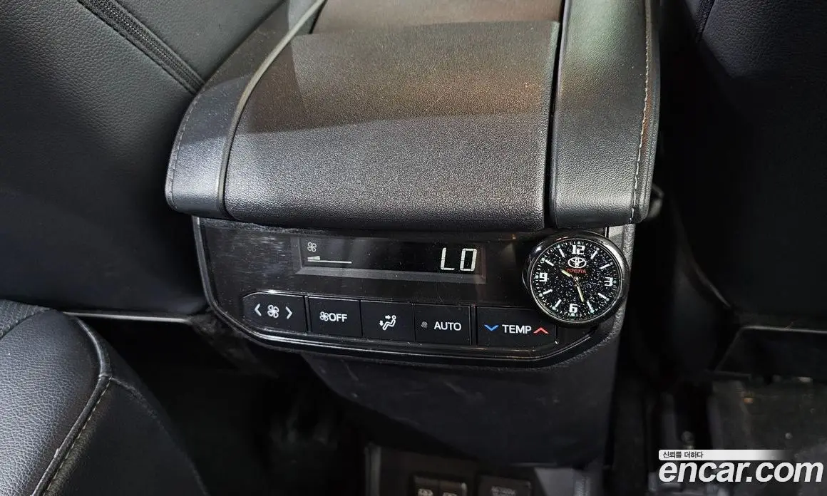 Toyota Highlander 2023 2.5 автомат (гидро), фото 24