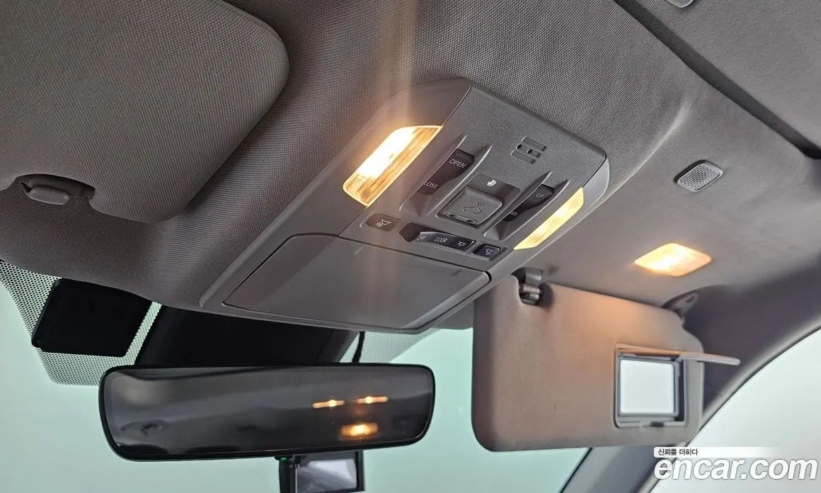 Toyota Highlander 2023 2.5 автомат (гидро), фото 27