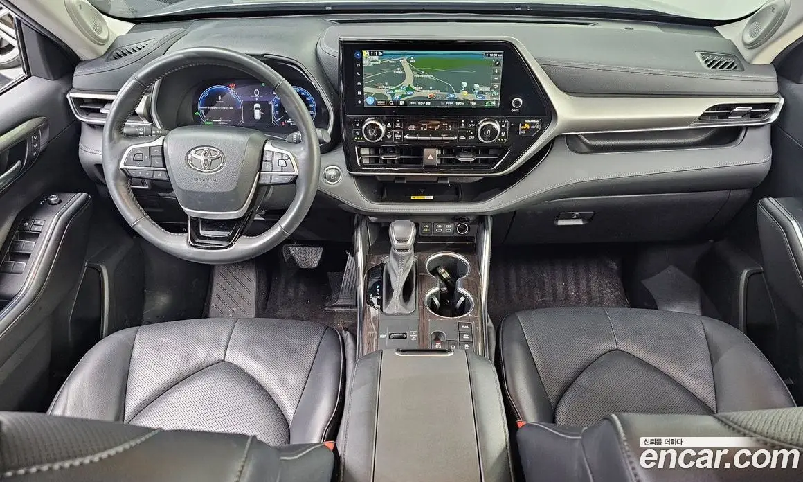 Toyota Highlander 2023 2.5 автомат (гидро), фото 10