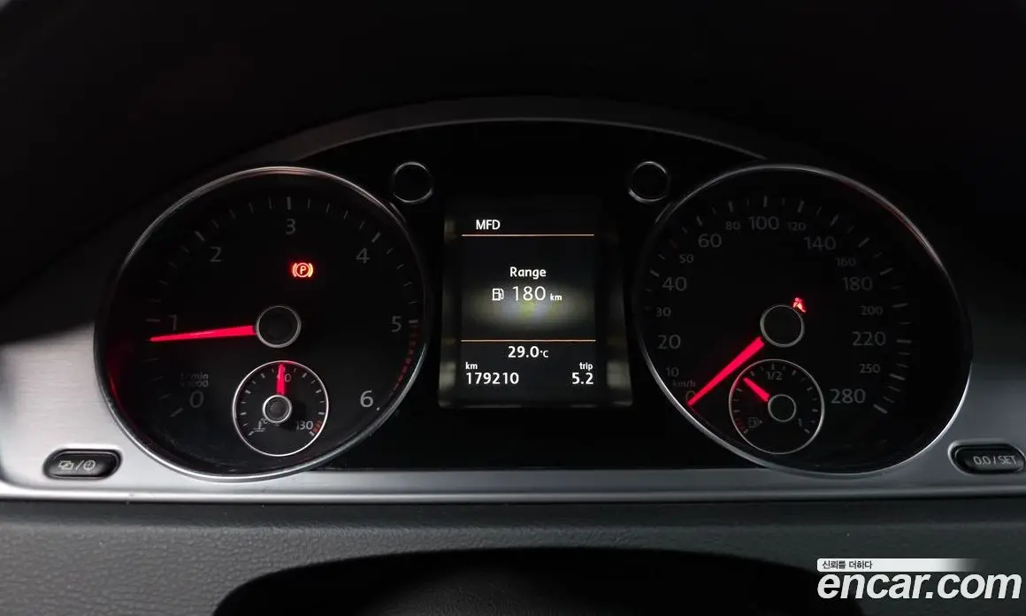 Volkswagen CC 2016 2.0 автомат (гидро), фото 8