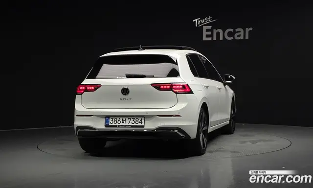 Volkswagen Golf 2026 2.0 автомат (гидро), миниатюра 3