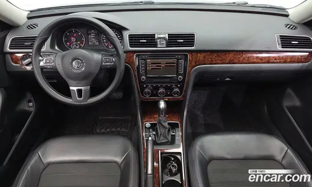 Volkswagen Passat 2012 2.0 автомат (гидро), миниатюра 7