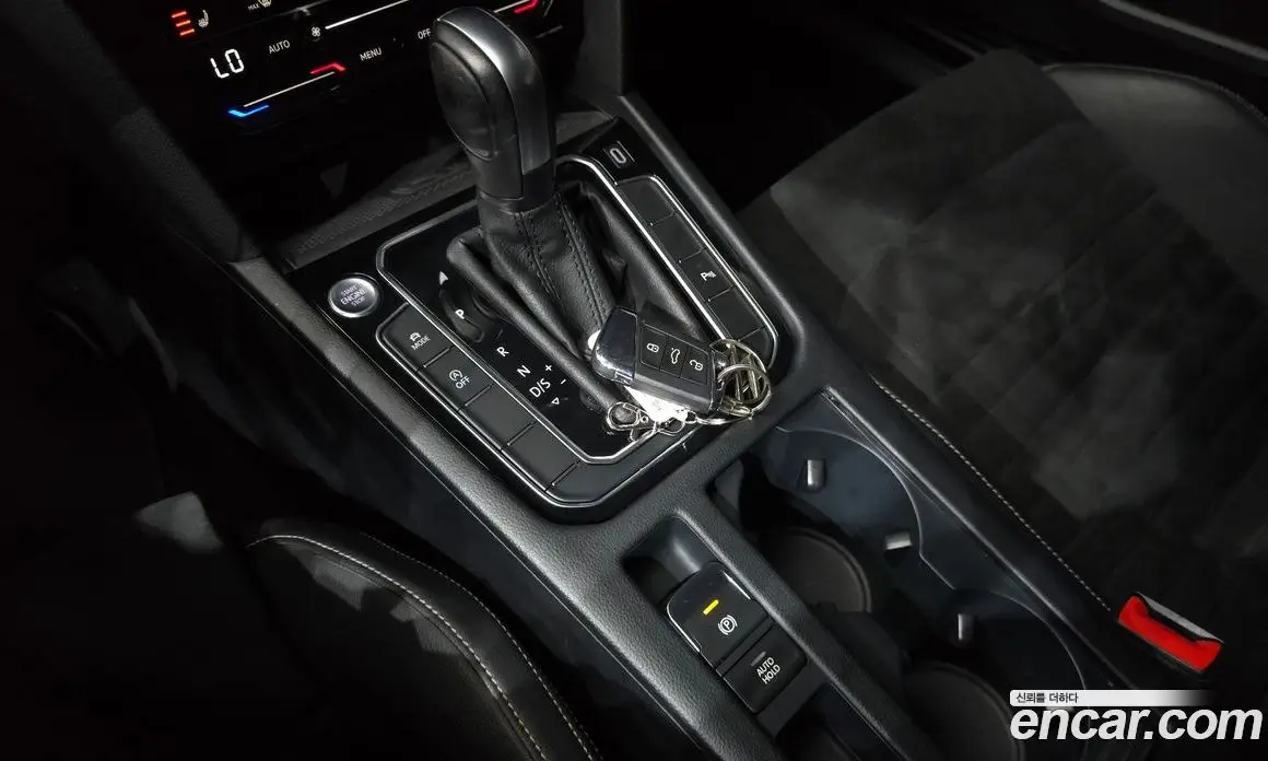 Volkswagen Passat 2021 2.0 автомат (гидро), фото 12