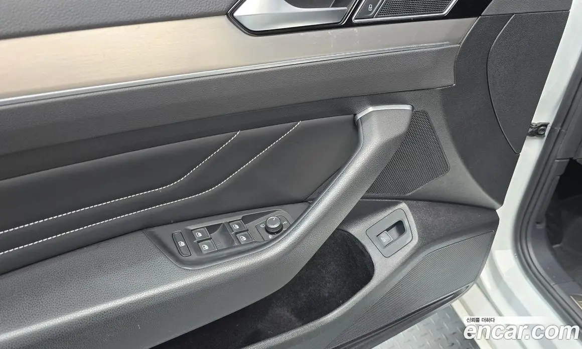 Volkswagen Passat 2021 2.0 автомат (гидро), фото 19