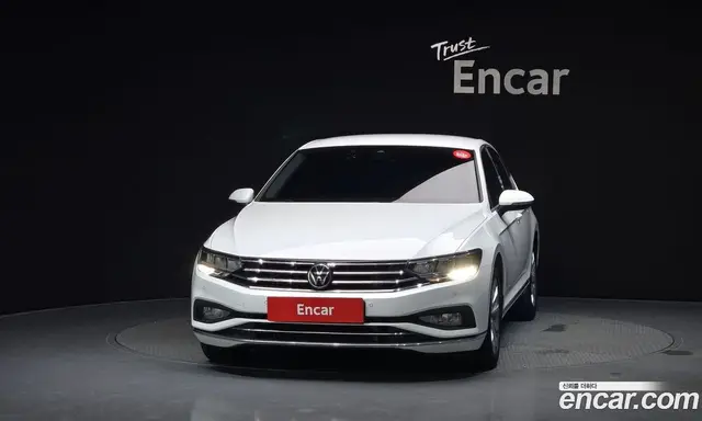 Volkswagen Passat 2021 2.0 автомат (гидро), миниатюра 3