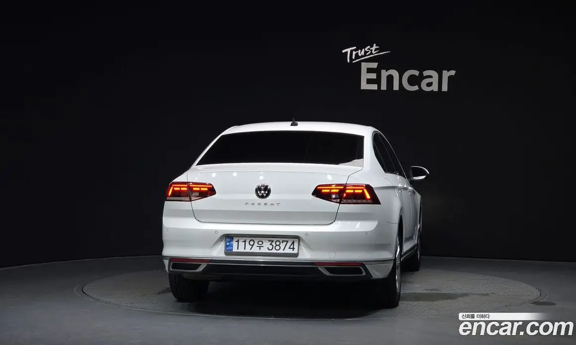 Volkswagen Passat 2021 2.0 автомат (гидро), фото 4