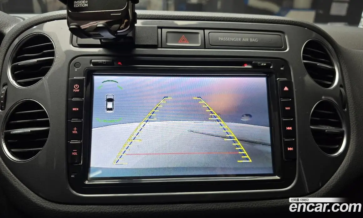 Volkswagen Tiguan 2015 2.0 автомат (гидро), фото 14