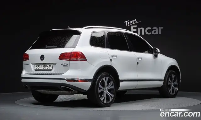 Volkswagen Touareg 2015 3.0 автомат (гидро), миниатюра 2