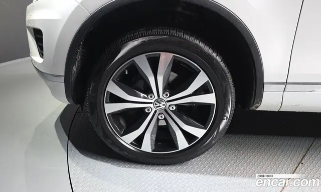 Volkswagen Touareg 2015 3.0 автомат (гидро), миниатюра 5