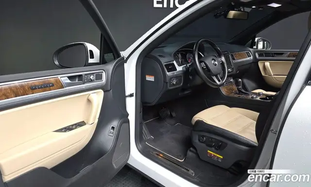 Volkswagen Touareg 2015 3.0 автомат (гидро), миниатюра 10