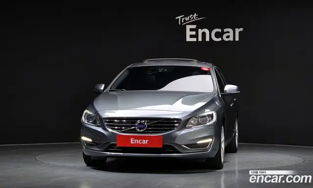 Volvo S60 2018 2.0 автомат (гидро), миниатюра 3