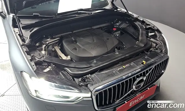 Volvo XC60 2018 2.0 автомат (гидро), миниатюра 6