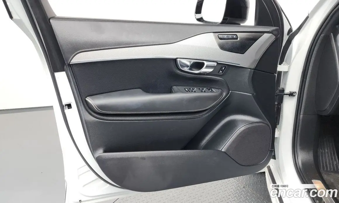 Volvo XC90 2021 2.0 автомат (гидро), фото 14
