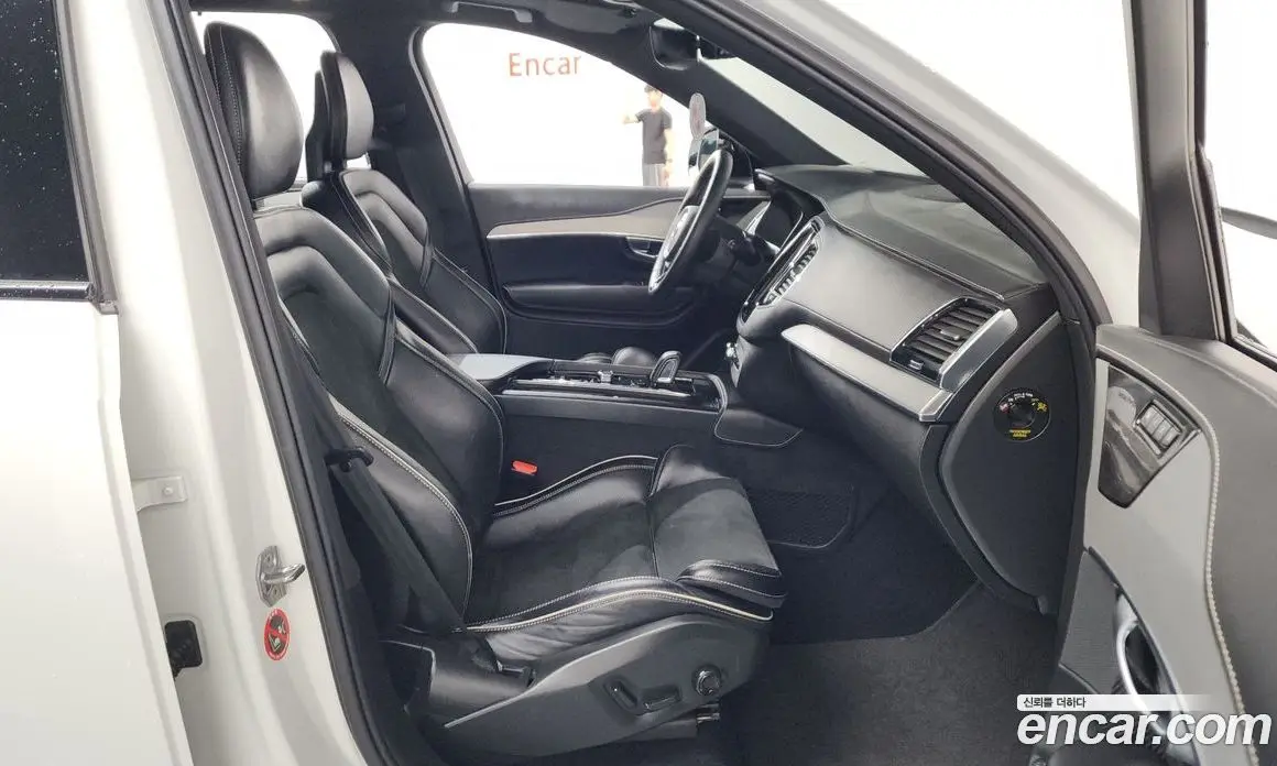 Volvo XC90 2021 2.0 автомат (гидро), фото 16