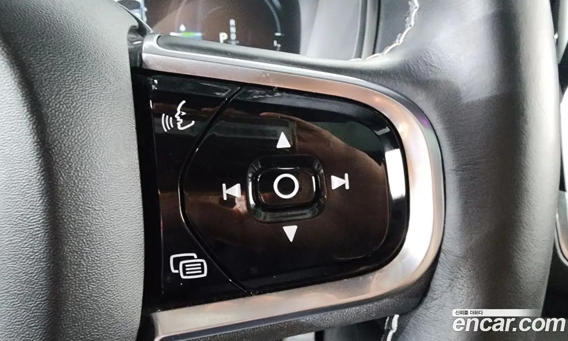 Volvo XC90 2021 2.0 автомат (гидро), фото 23