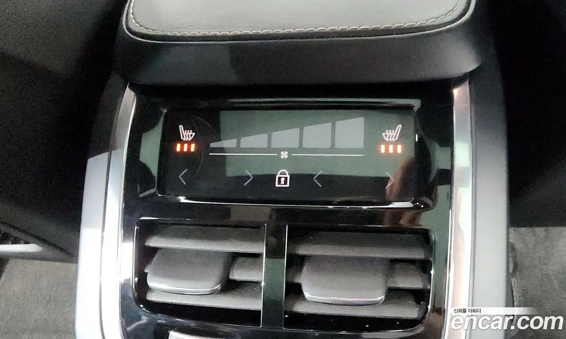 Volvo XC90 2021 2.0 автомат (гидро), фото 39