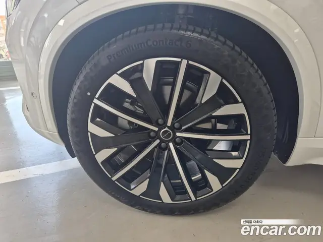 Volvo XC90 2025 2.0 автомат (гидро), миниатюра 5