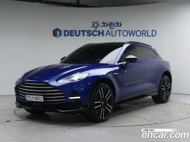 Aston Martin DBX, 2023, 6 906 км