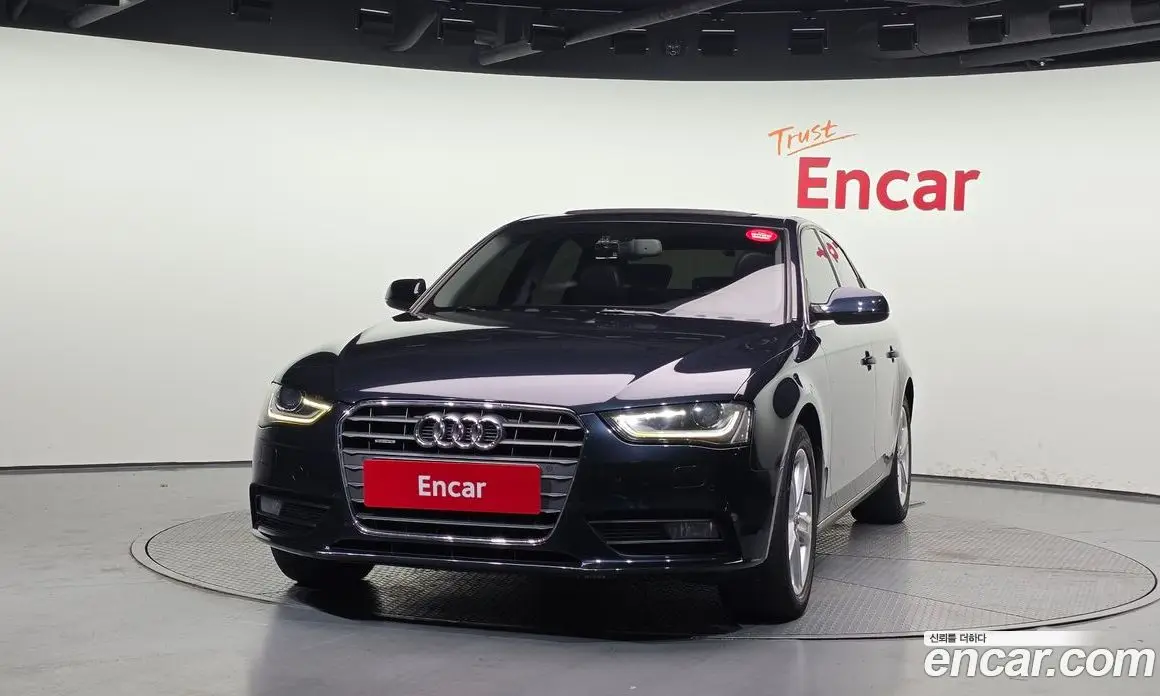 Audi A4 2012 2.0 автомат (гидро), фото 3