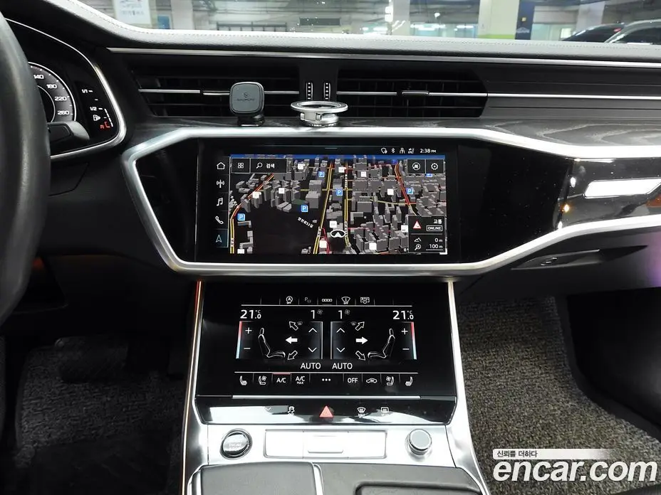 Audi A6 2021 2.0 автомат (гидро), фото 18