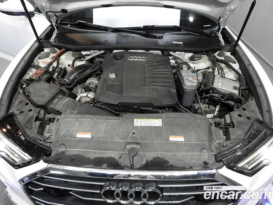 Audi A6 2021 2.0 автомат (гидро), фото 6