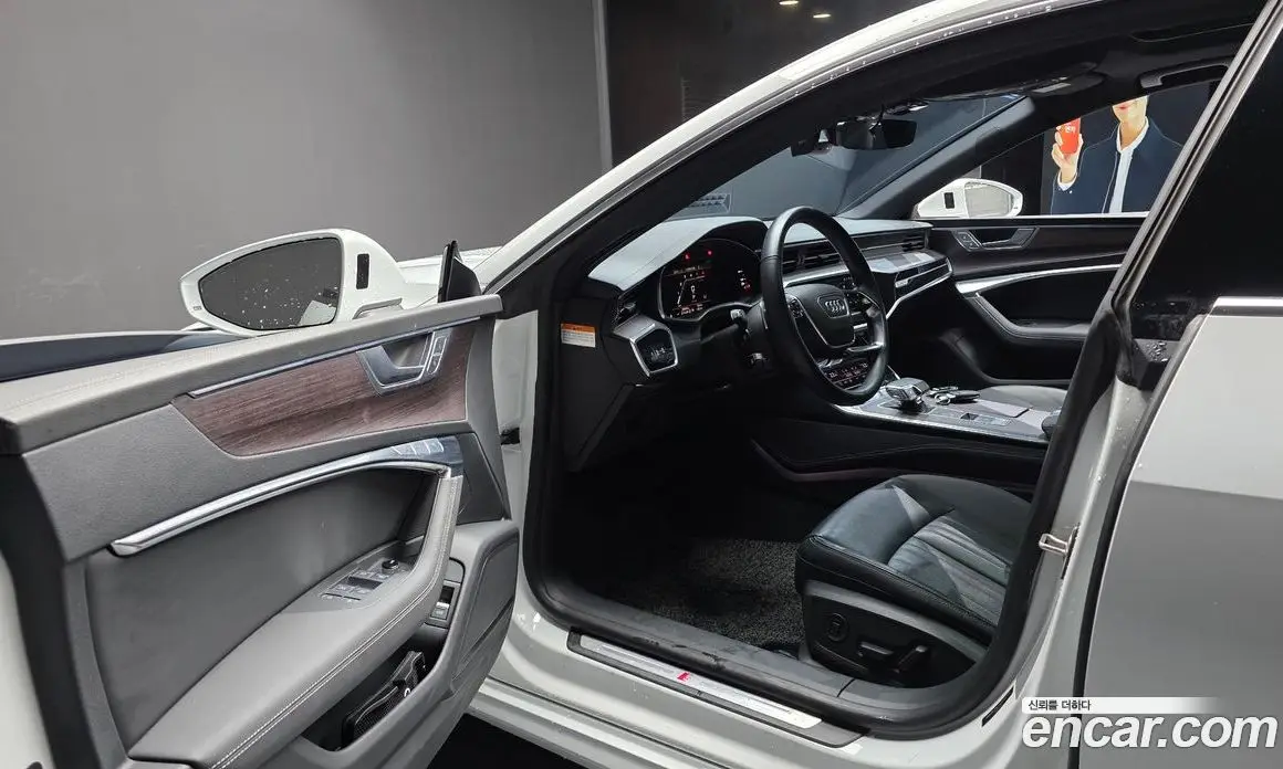 Audi A7 2022 3.0 автомат (гидро), фото 13