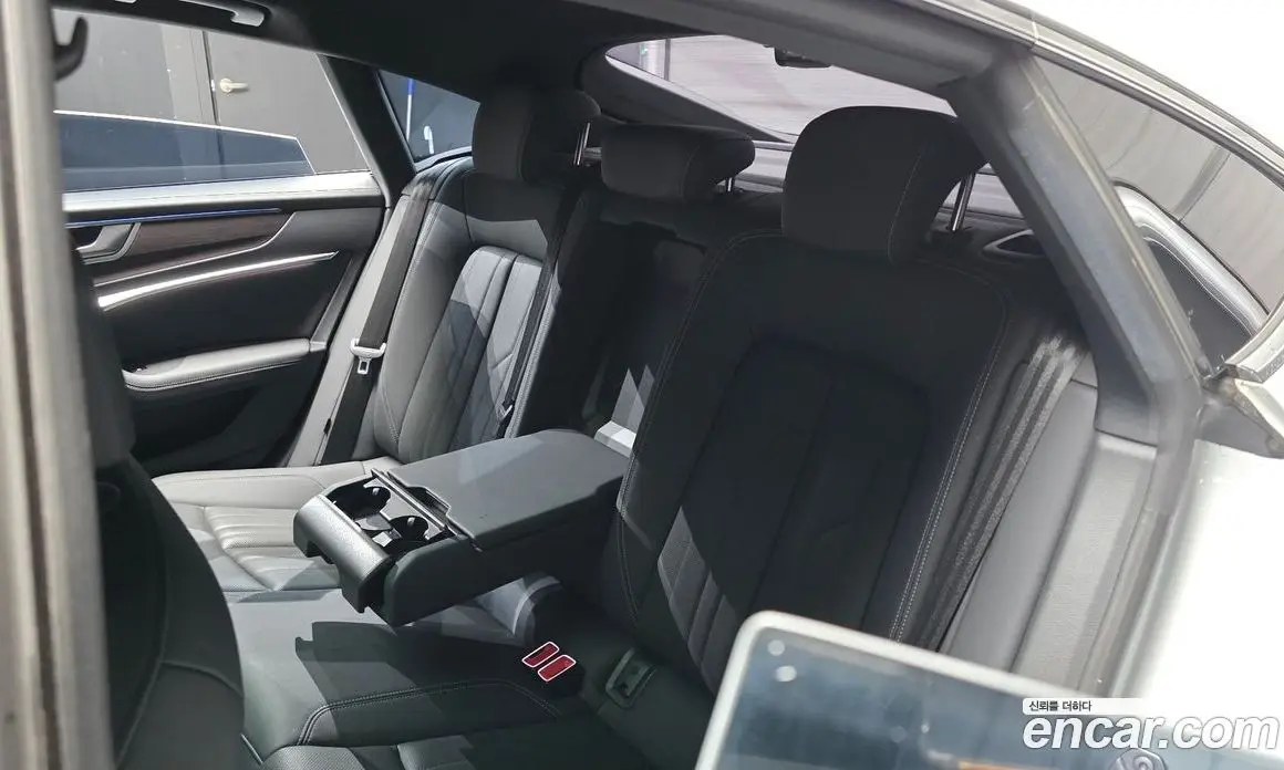 Audi A7 2022 3.0 автомат (гидро), фото 18