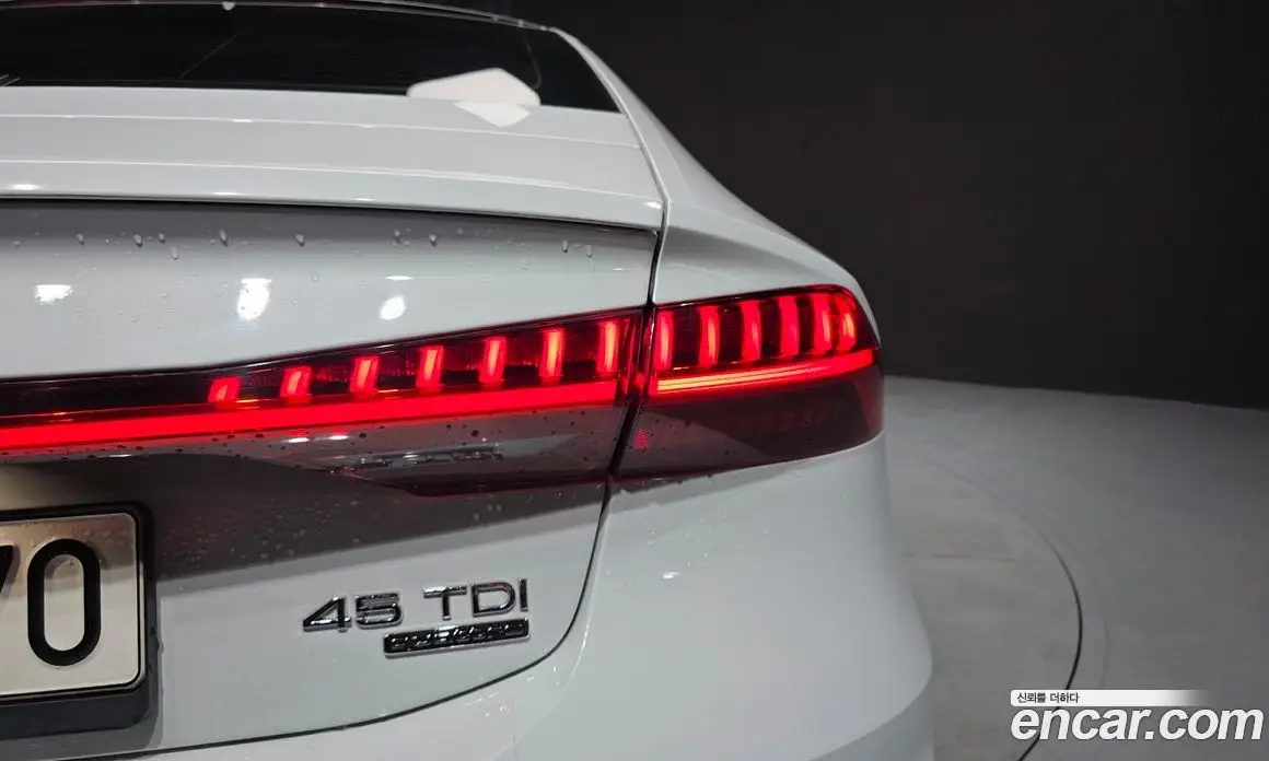 Audi A7 2022 3.0 автомат (гидро), фото 9