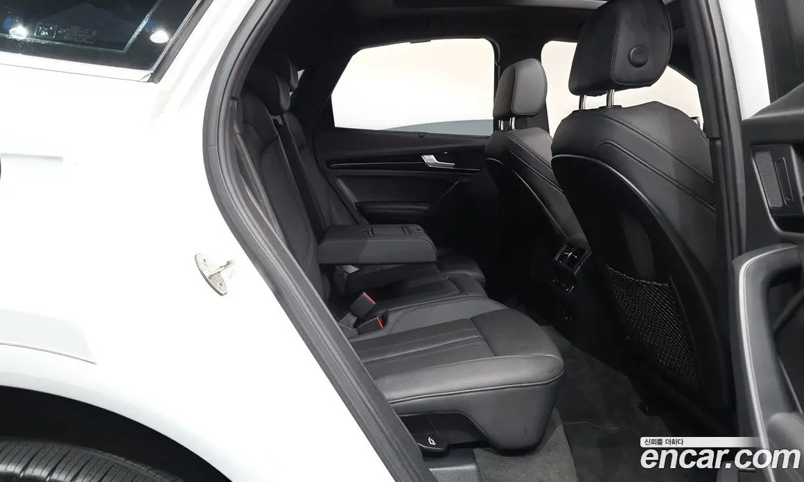 Audi Q5 2021 2.0 автомат (гидро), фото 16
