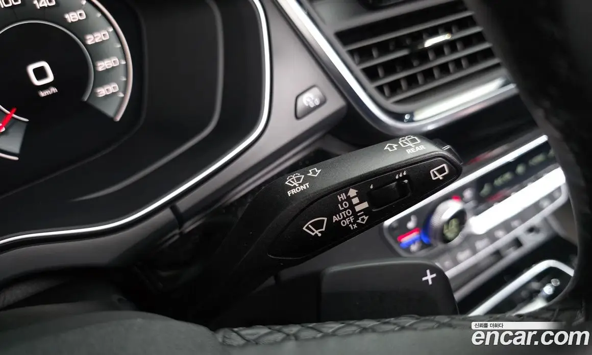 Audi Q5 2021 2.0 автомат (гидро), фото 27