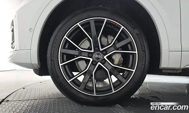 Audi Q5 2021 2.0 автомат (гидро), миниатюра 4