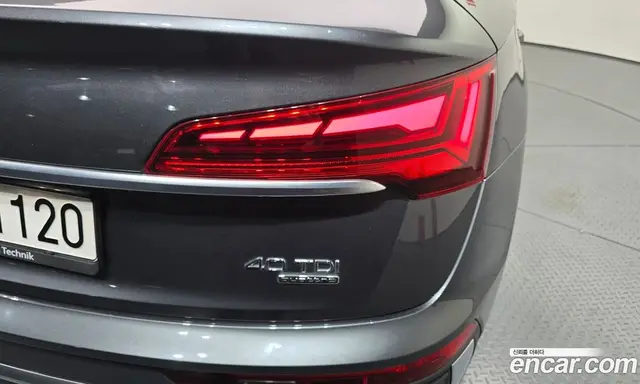 Audi Q5 2022 2.0 автомат (гидро), миниатюра 9