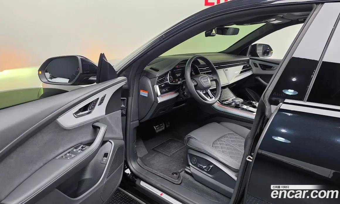 Audi Q8 2026 3.0 автомат (гидро), фото 12