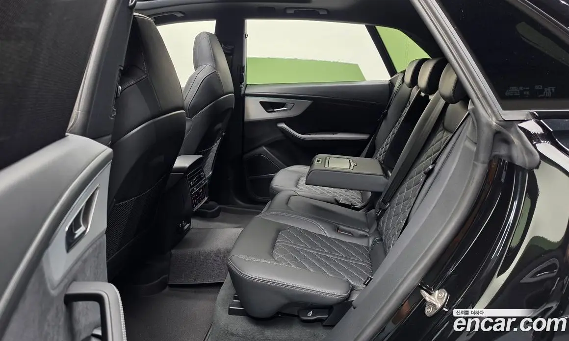 Audi Q8 2026 3.0 автомат (гидро), фото 16