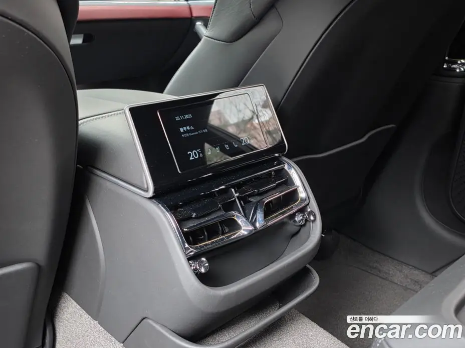 Bentley Flying Spur 2023 4.0 автомат (гидро), фото 18
