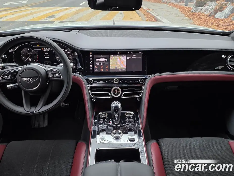 Bentley Flying Spur 2023 4.0 автомат (гидро), фото 7