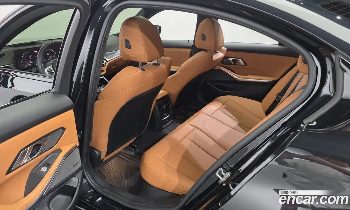 BMW 3 серия 2024 2.0 автомат (гидро), фото 16