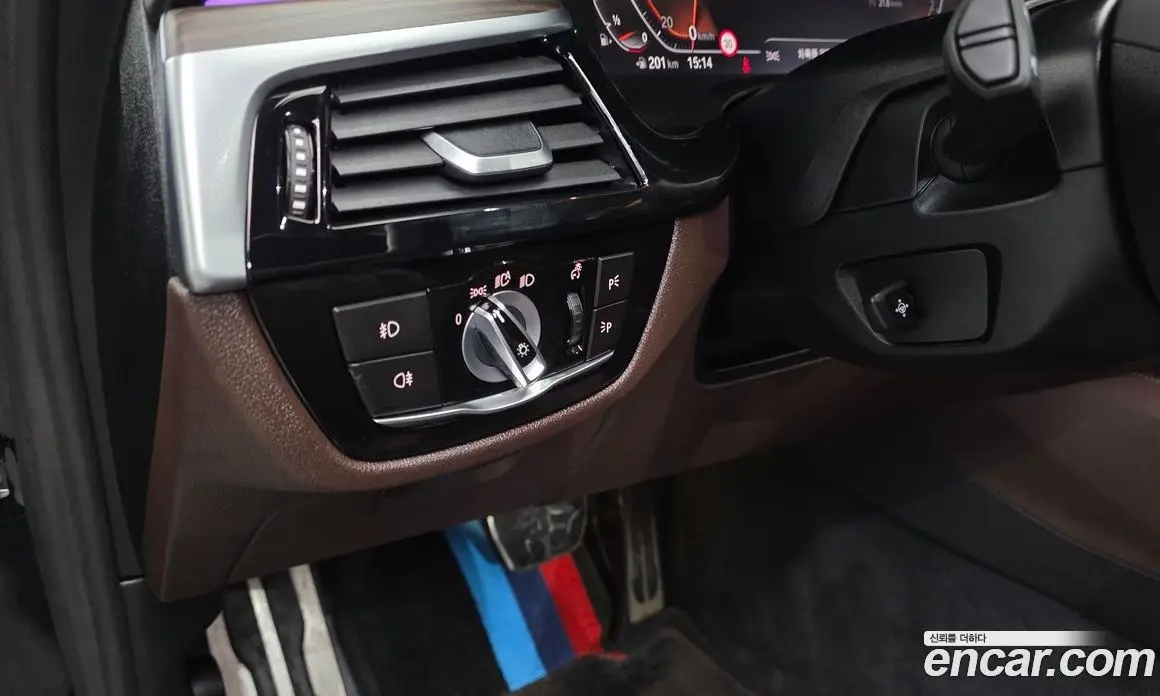 BMW 5 серия 2020 2.0 автомат (гидро), фото 26