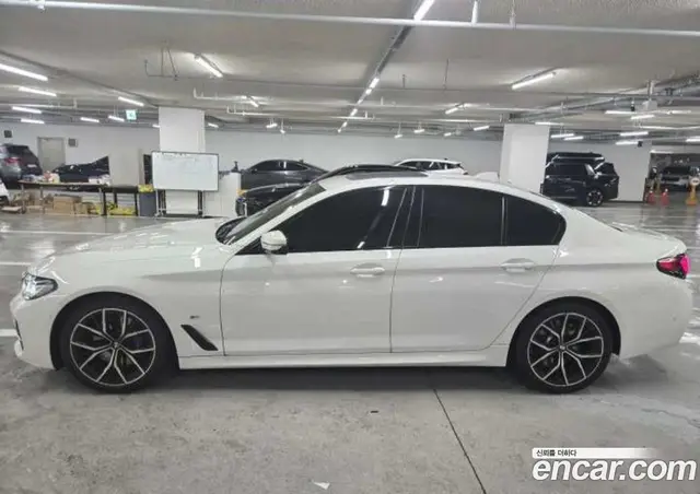 BMW 5 серия 2023 2.0 автомат (гидро), миниатюра 5