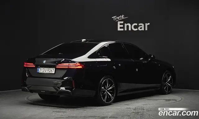 BMW 5 серия 2024 2.0 автомат (гидро), миниатюра 2