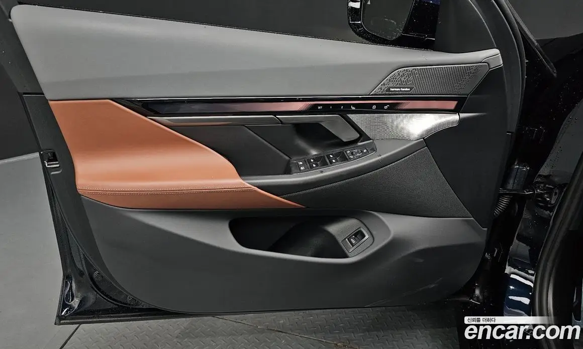 BMW 5 серия 2024 2.0 автомат (гидро), фото 14