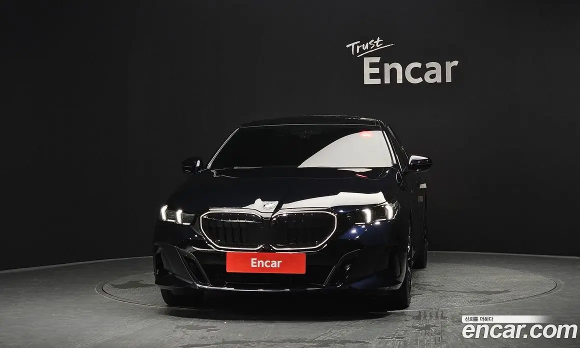 BMW 5 серия 2024 2.0 автомат (гидро), фото 3
