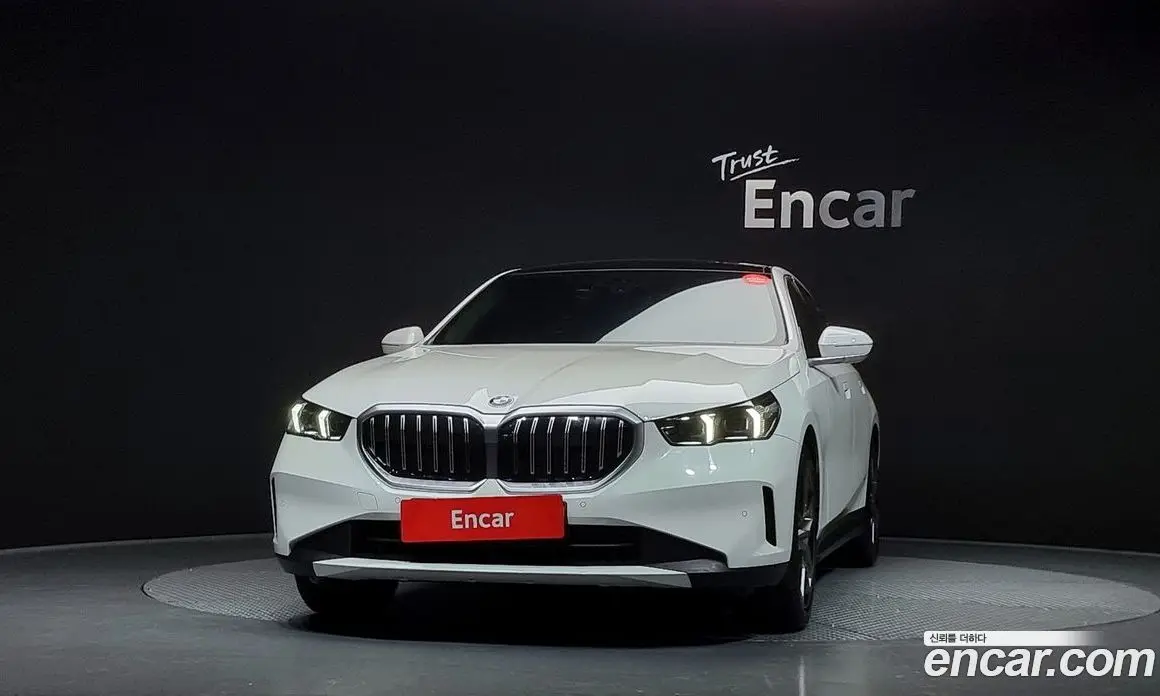 BMW 5 серия 2025 2.0 автомат (гидро), фото 3 BMW 5 серия 2025 2.0 автомат (гидро), фото 3