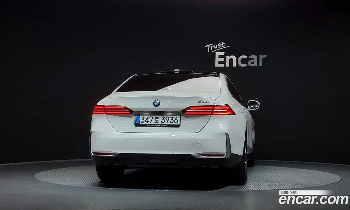 BMW 5 серия 2025 2.0 автомат (гидро), фото 4 BMW 5 серия 2025 2.0 автомат (гидро), фото 4