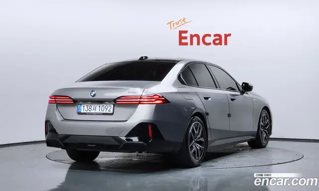 BMW 5 серия 2025 2.0 автомат (гидро), миниатюра 2