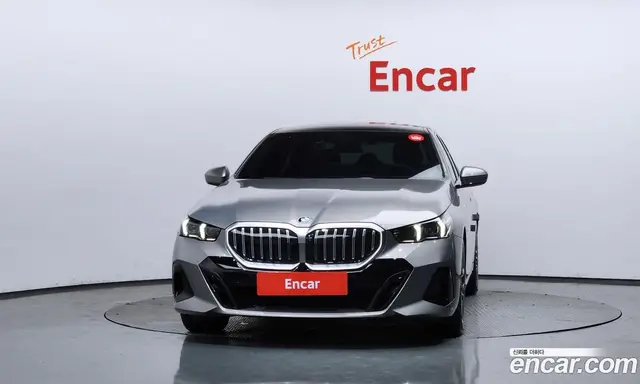 BMW 5 серия 2025 2.0 автомат (гидро), миниатюра 3