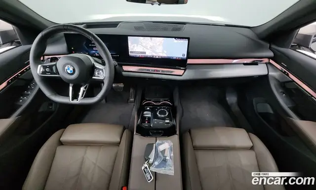 BMW 5 серия 2025 2.0 автомат (гидро), миниатюра 10