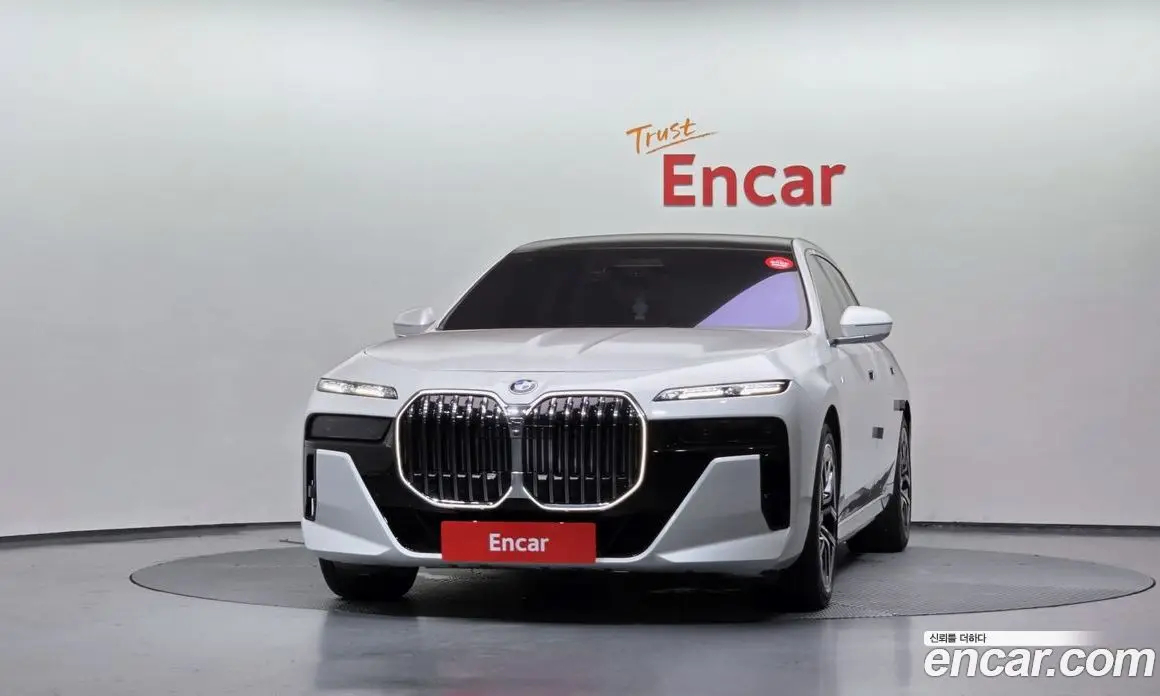 BMW 7 серия 2024 3.0 автомат (гидро), фото 3